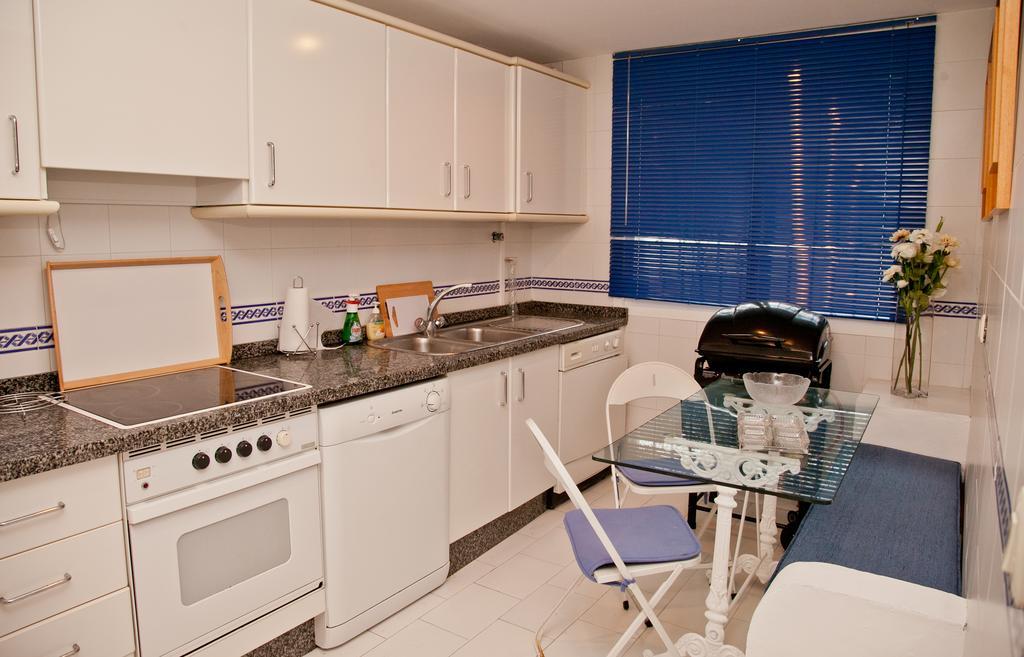 Holiday Home Clarisa Estepona Bagian luar foto